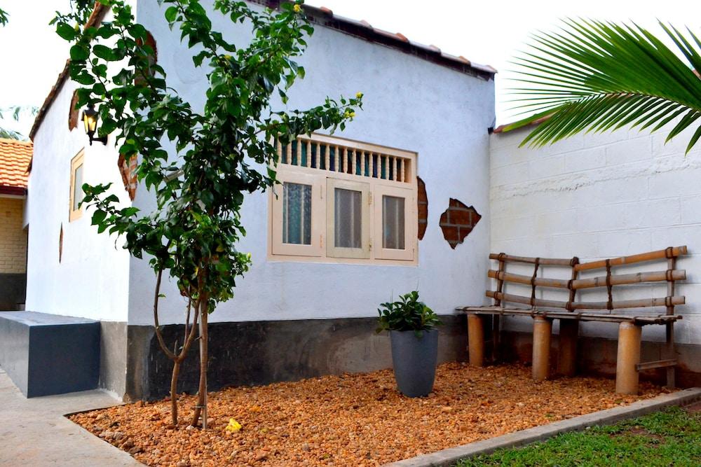 Morning Star Resorts Negombo Esterno foto