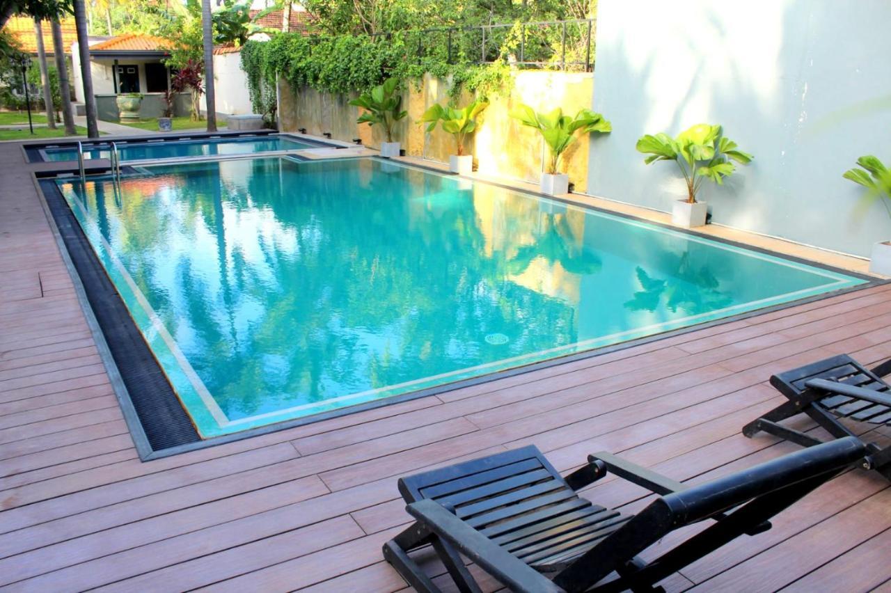Morning Star Resorts Negombo Esterno foto