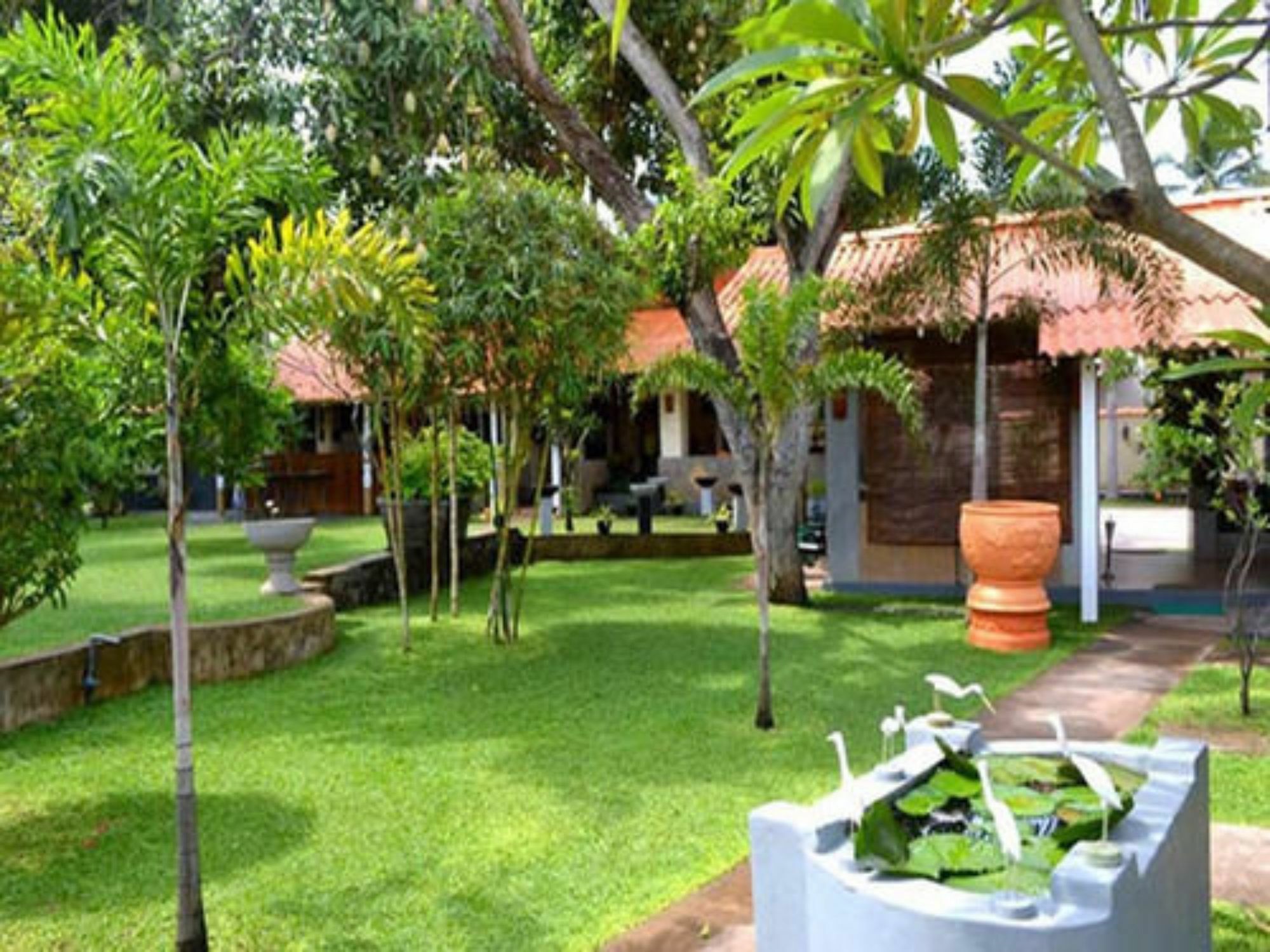 Morning Star Resorts Negombo Esterno foto